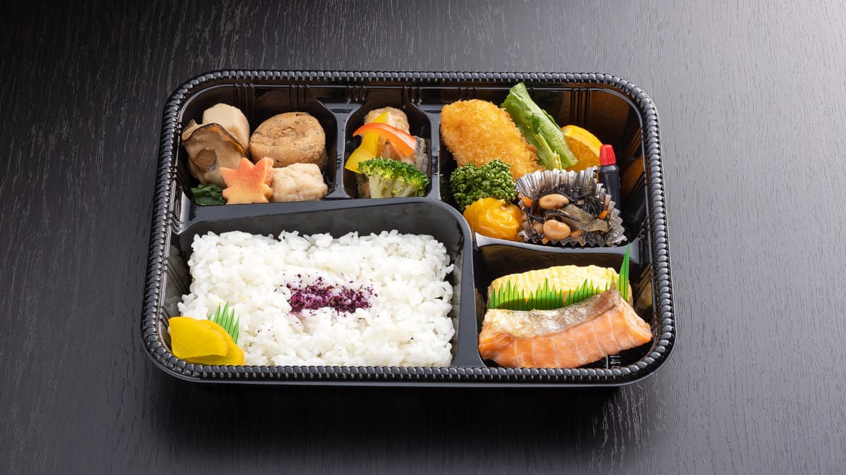 お弁当1２00円